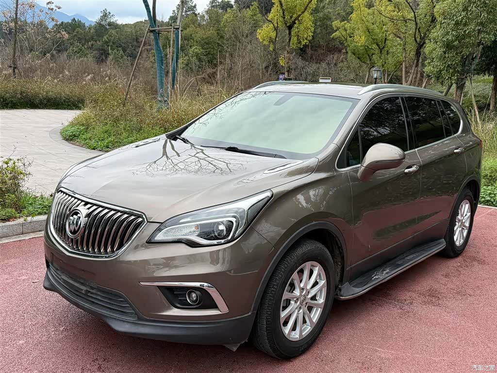 Buick Envision Plus, 2016 1