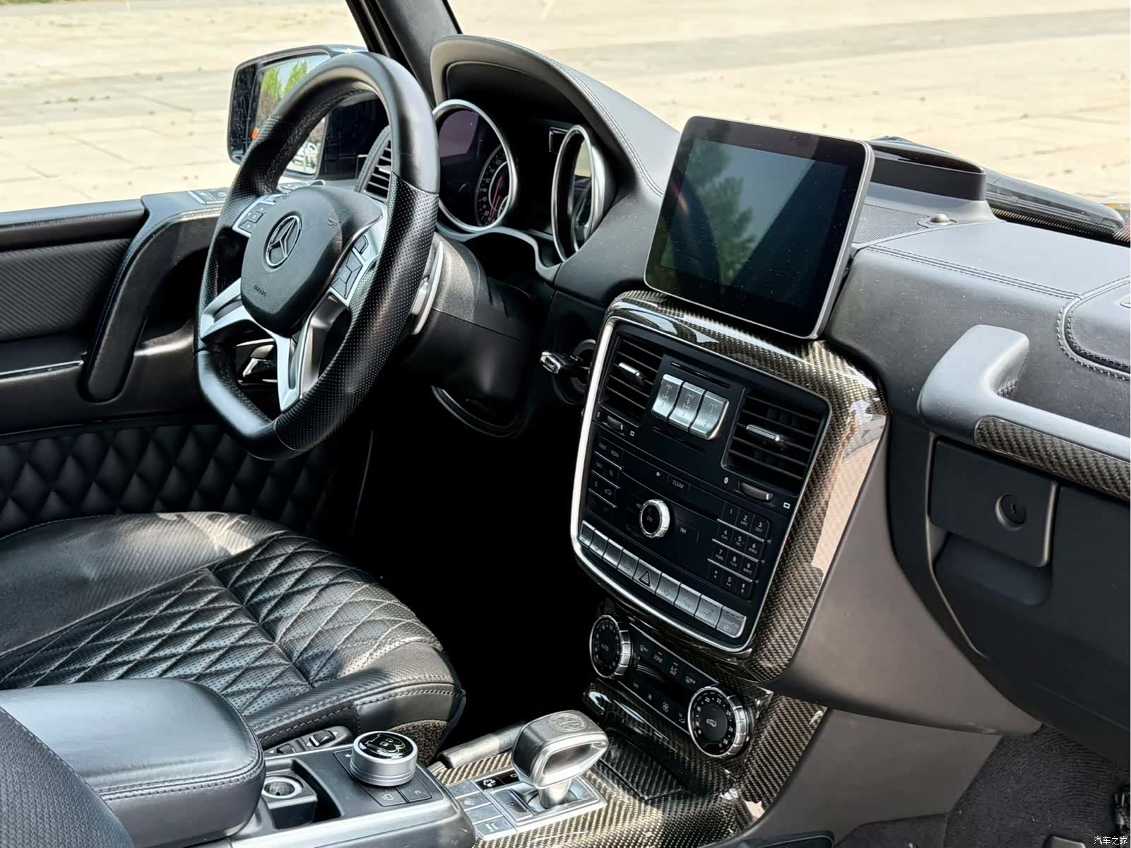 Mercedes-Benz G-Class, 2019 16