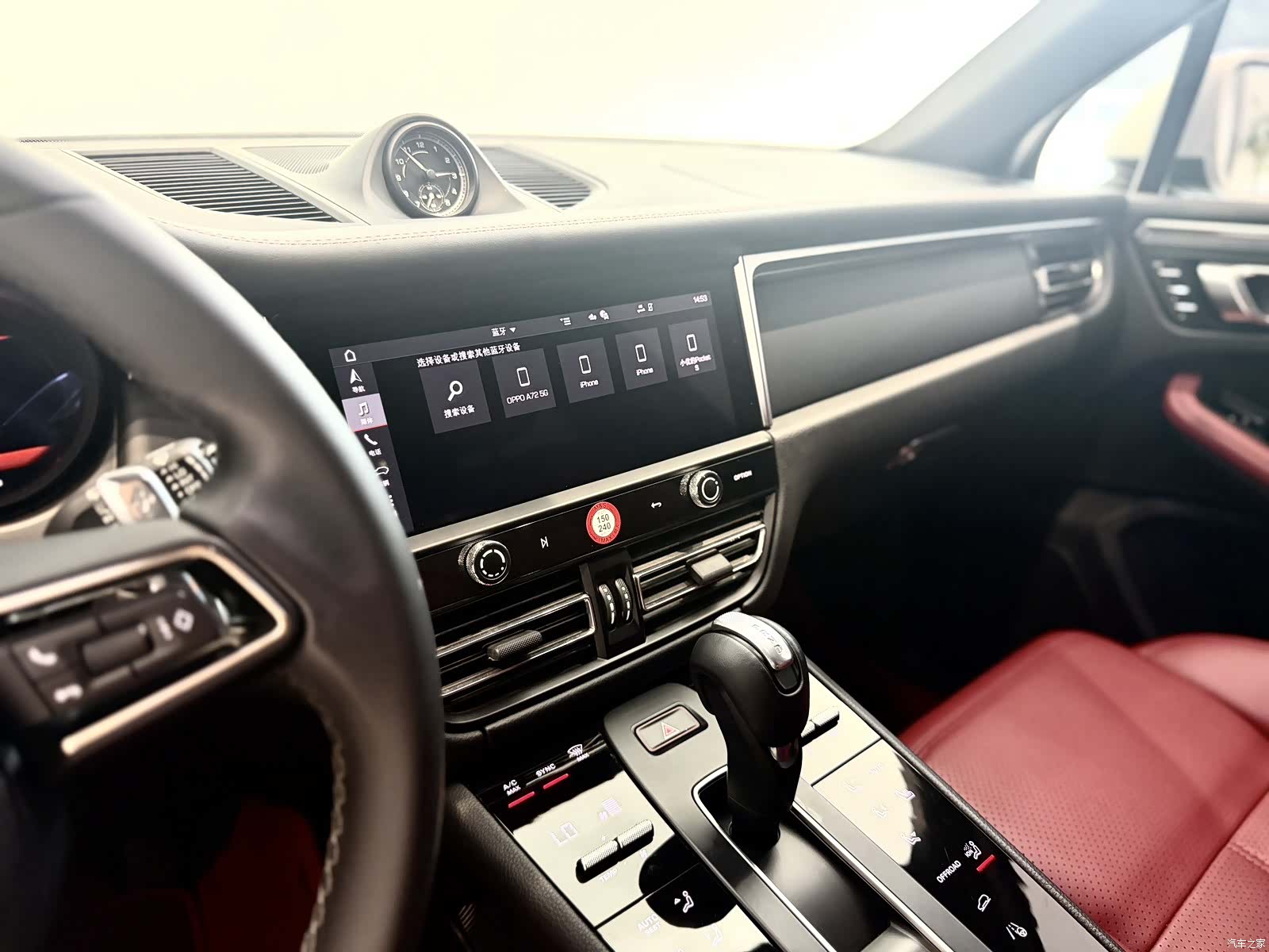 Porsche Macan, 2024 8