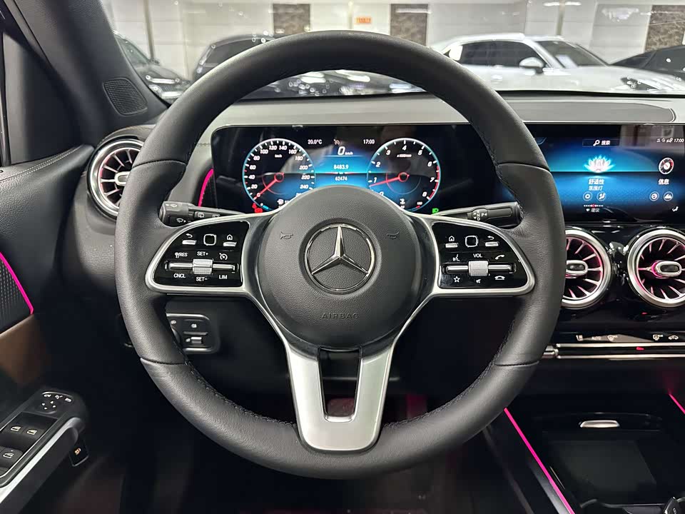 Mercedes-Benz GLB