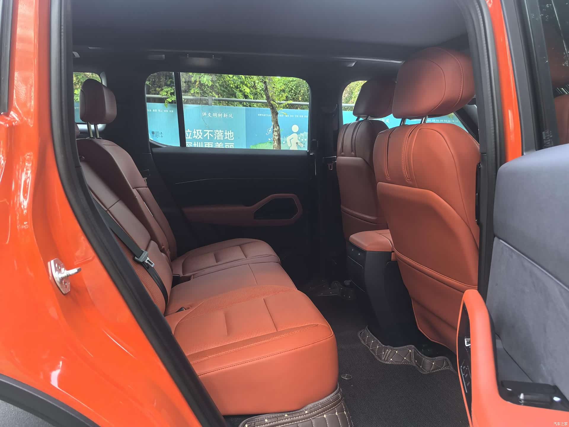 Ford Bronco, 2025 8