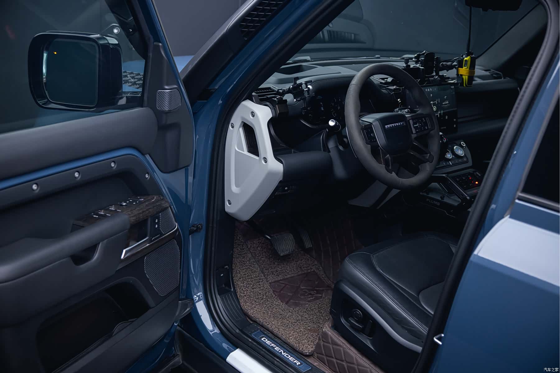 Land Rover Defender, 2022 27