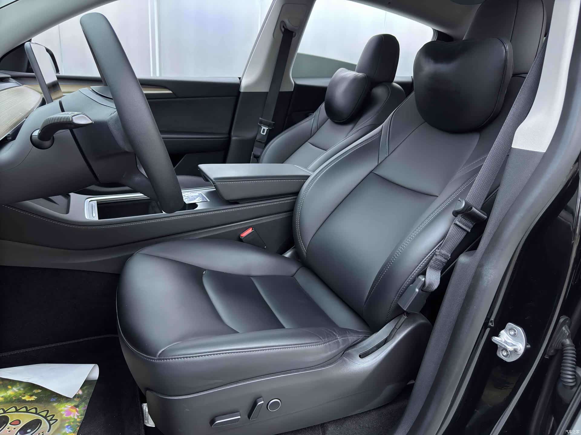 Tesla Model Y, 2022 14