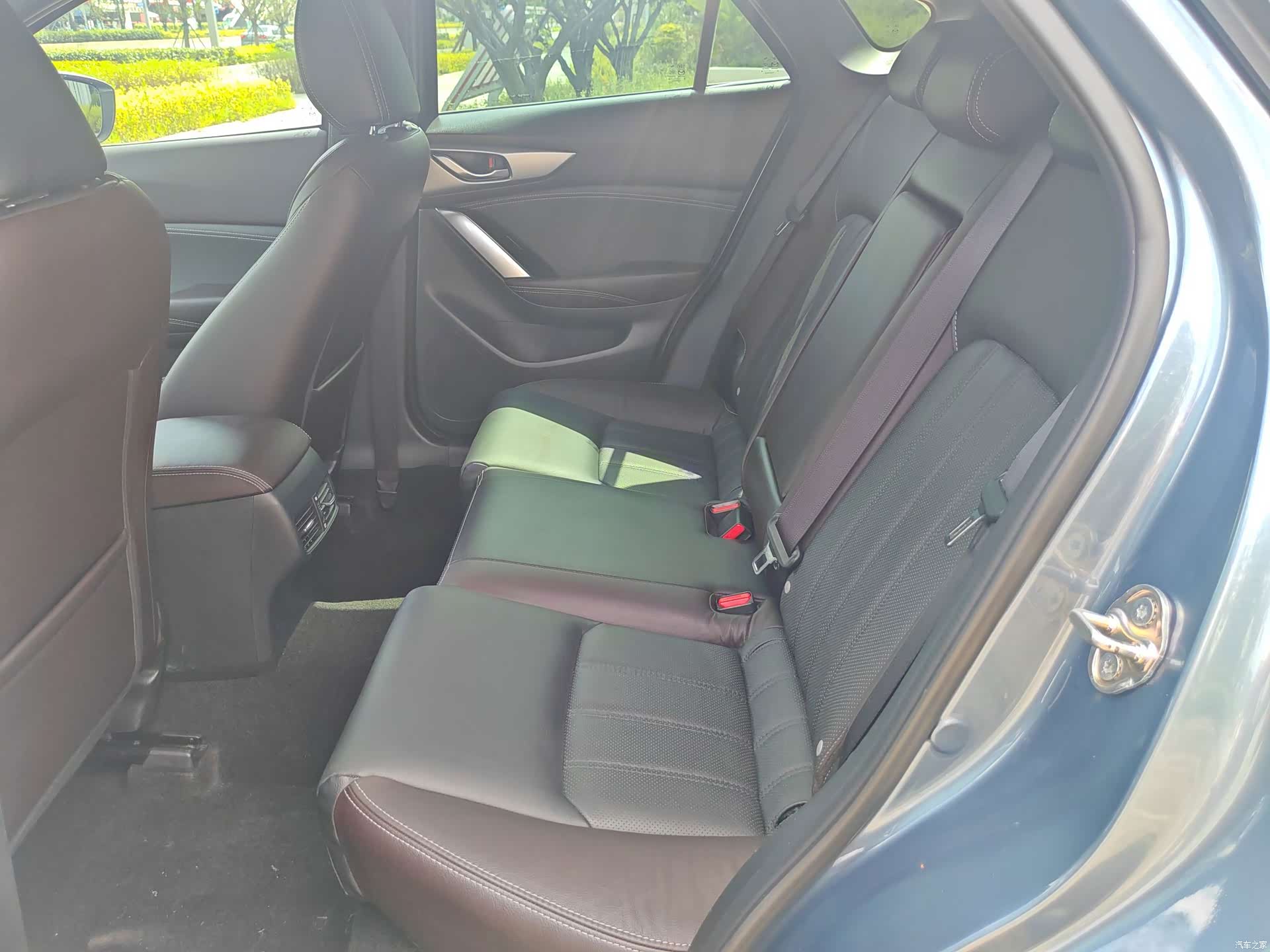 Mazda CX-4, 2016 10