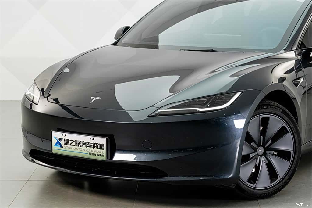 Tesla Model 3, 2024 2