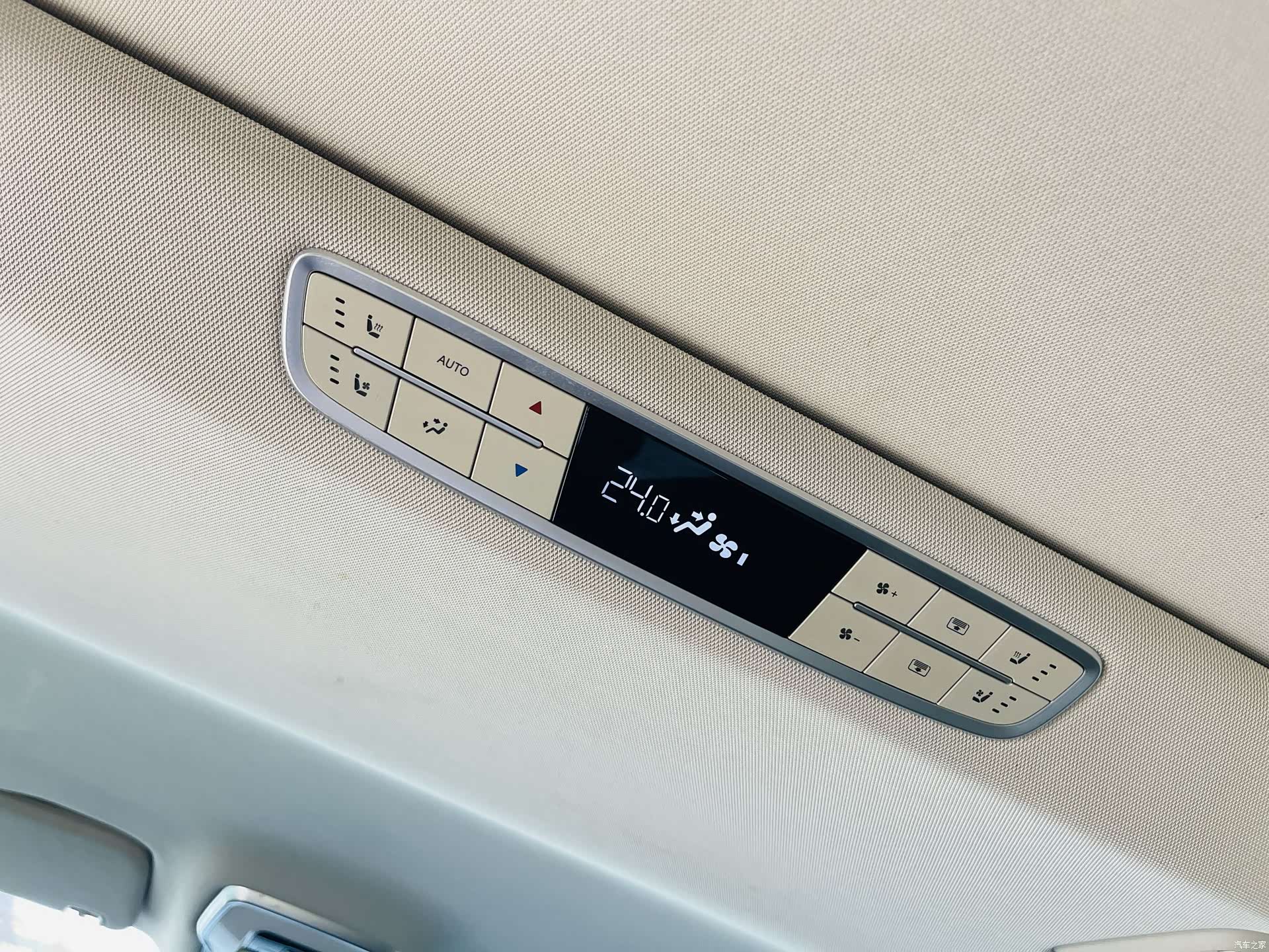 Hongqi HQ9, 2023 24