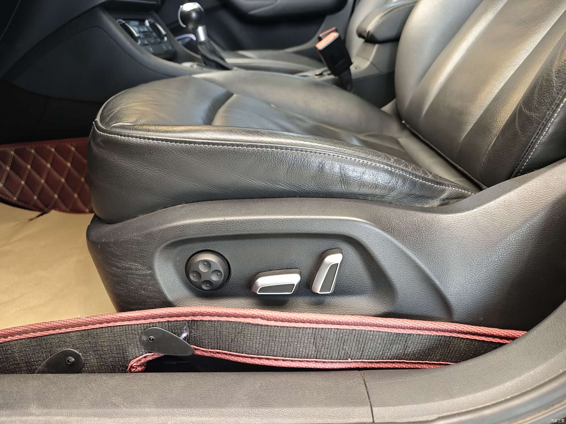 Audi Q3, 2019 12