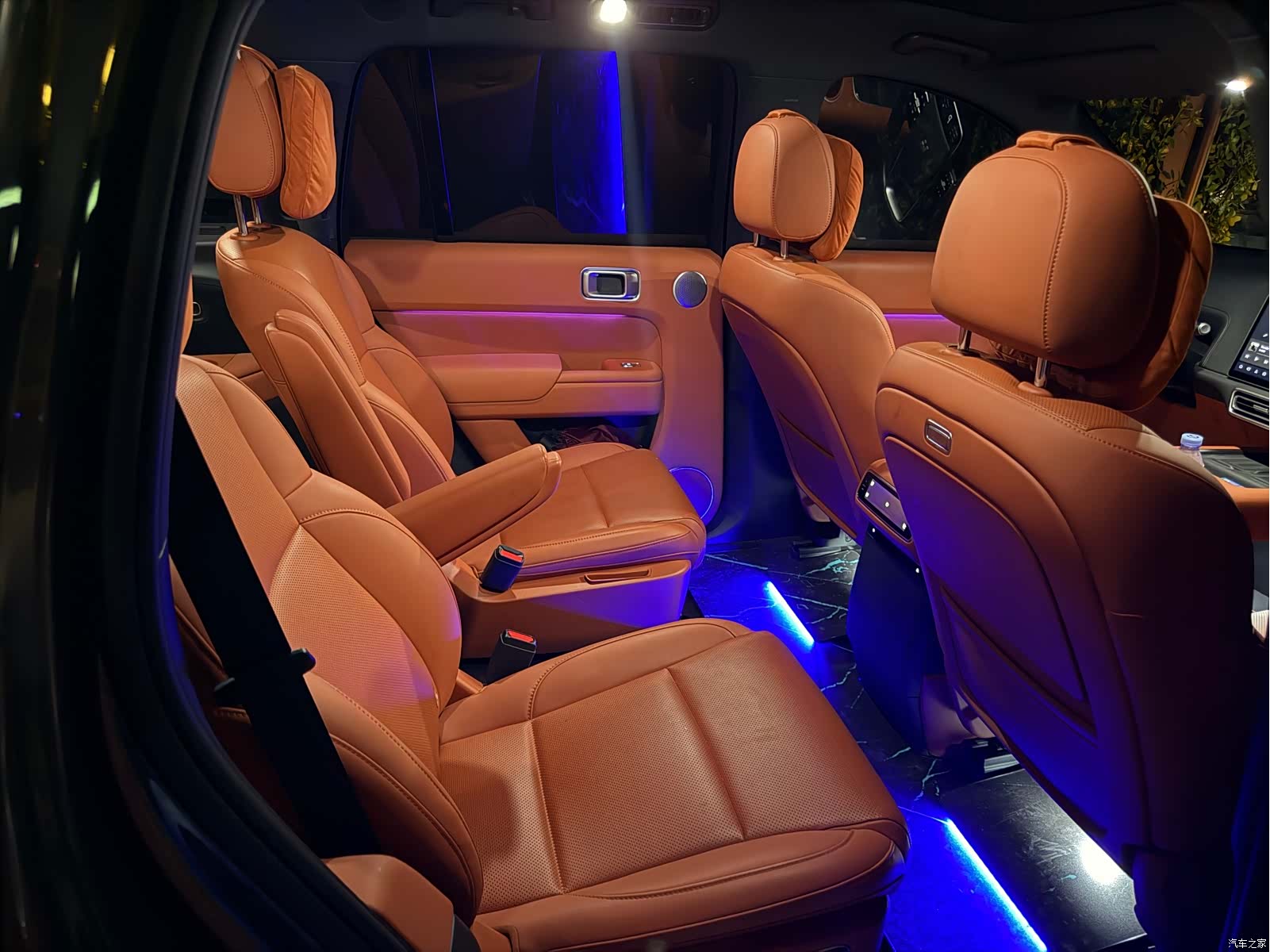 Li Auto L8, 2024 9