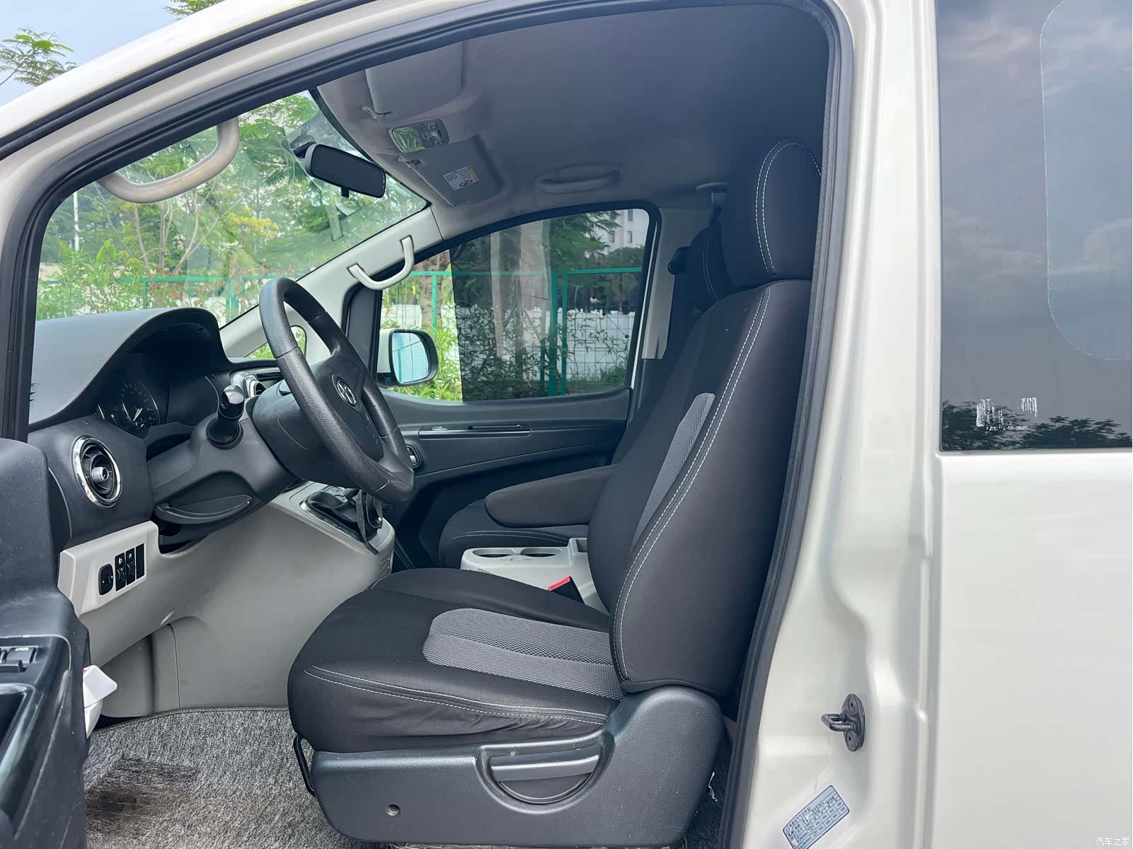 JiangQiJiTuan M3, 2016 4
