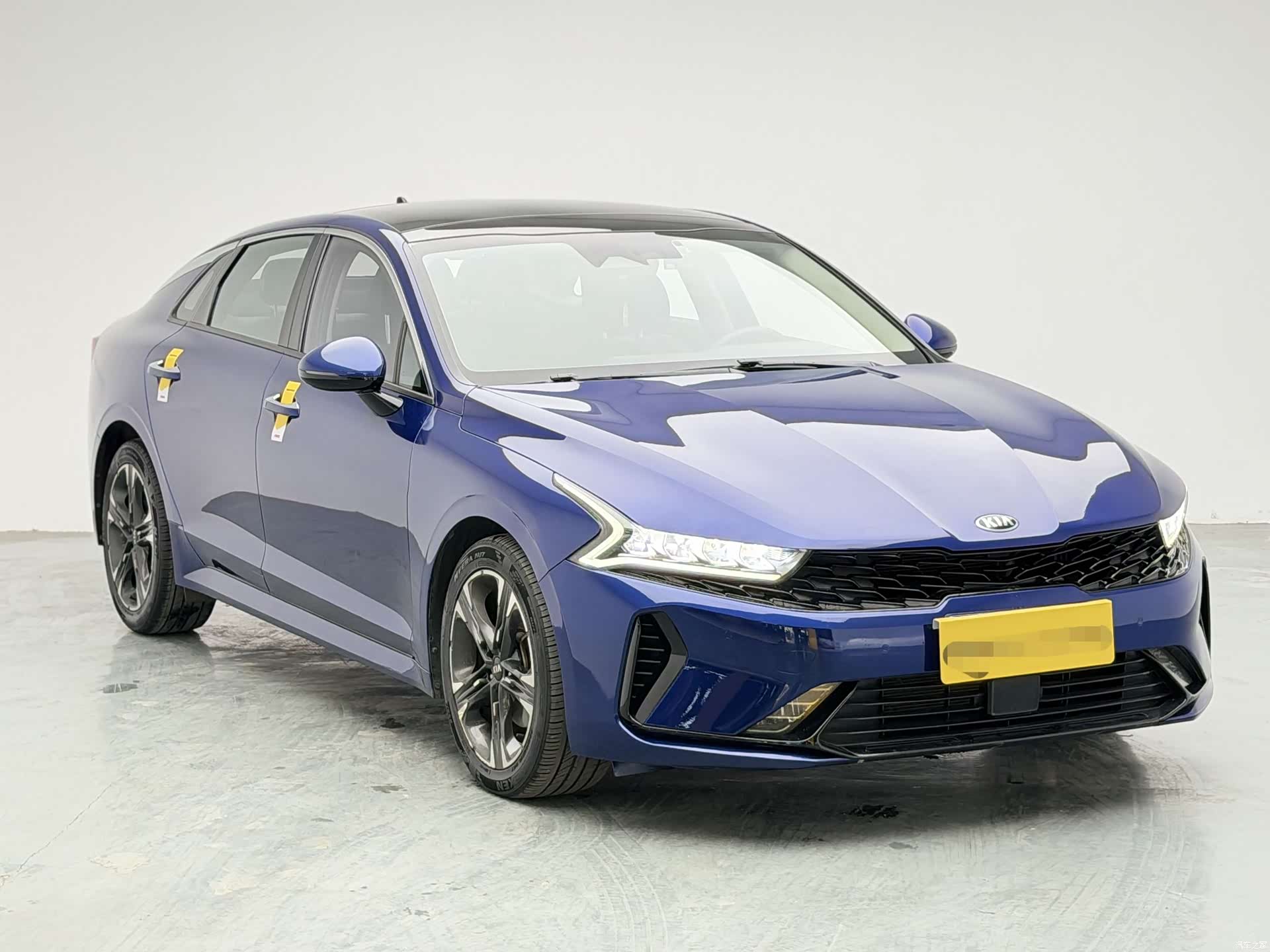 Kia K5, 2020 3