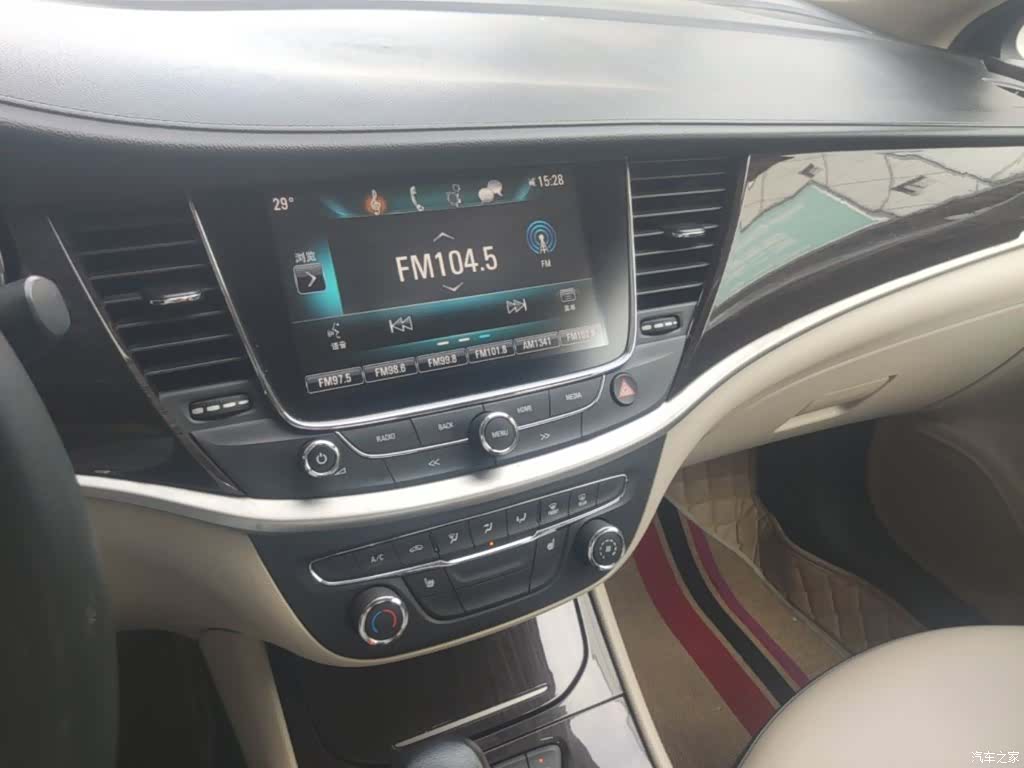 Buick Verano, 2019 13