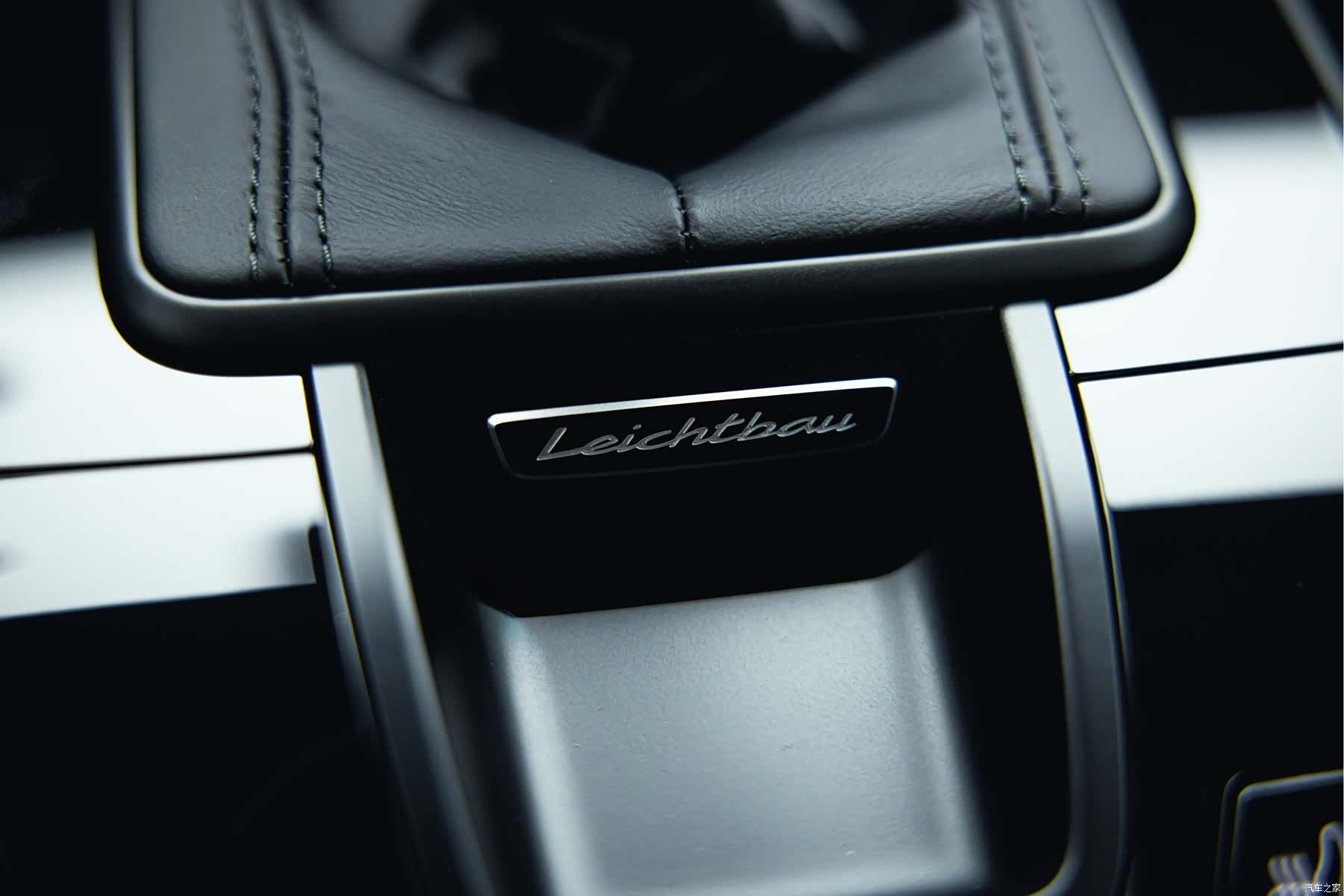 Porsche 911, 2025 24