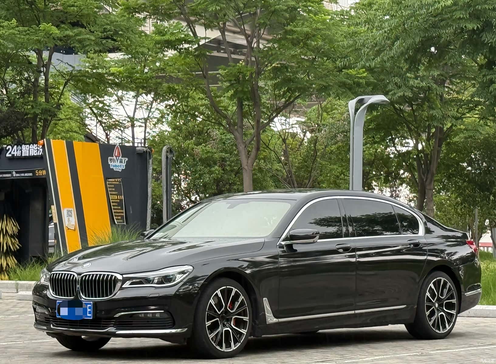 BMW 7 Series, 2017 1