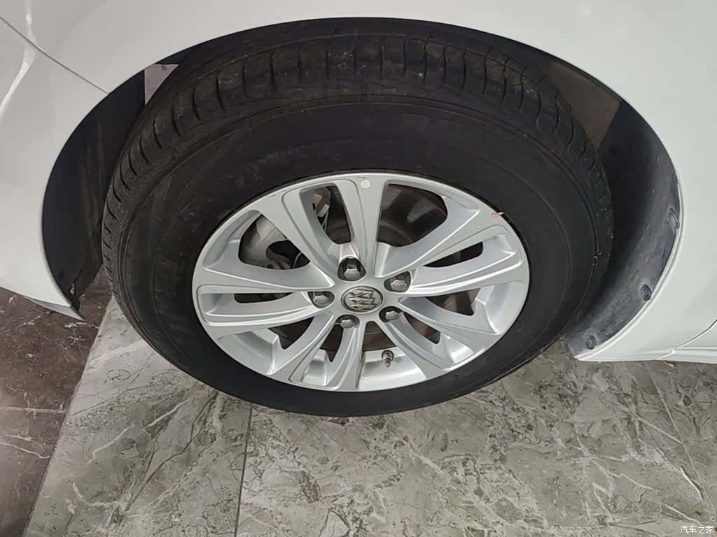 Buick 15N, 2017 23