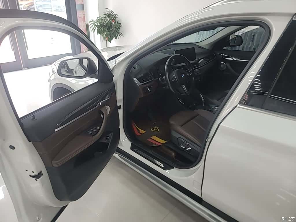 BMW X1, 2021 16