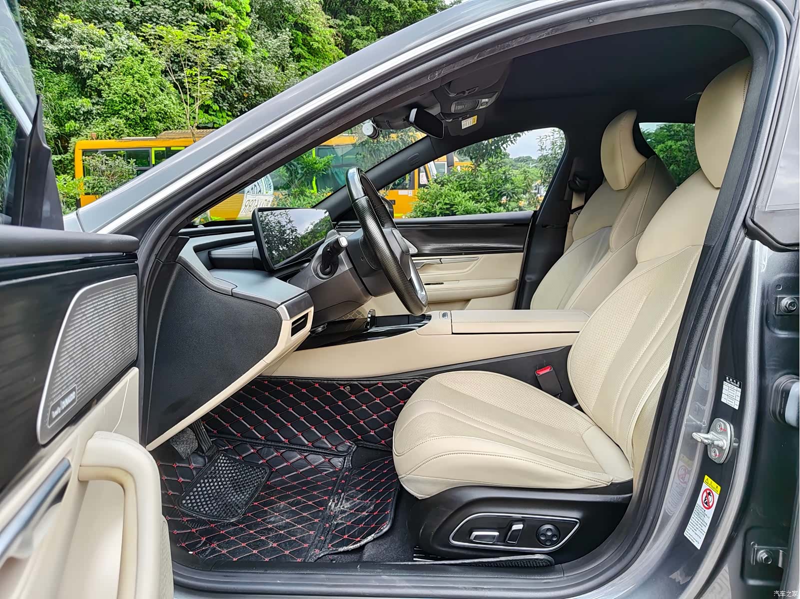 Xpeng P7, 2021 7