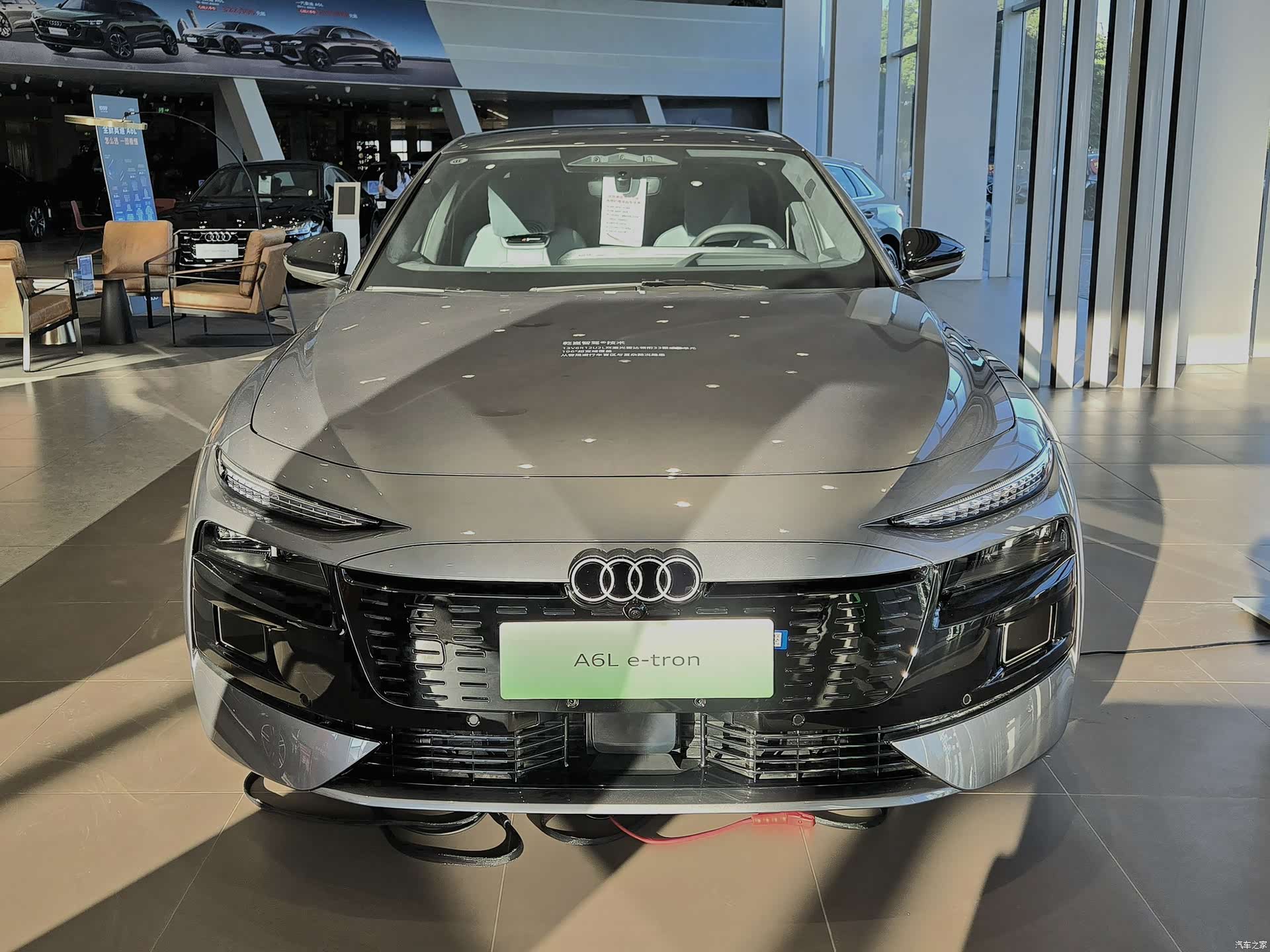 Audi e-tron, 1900 2