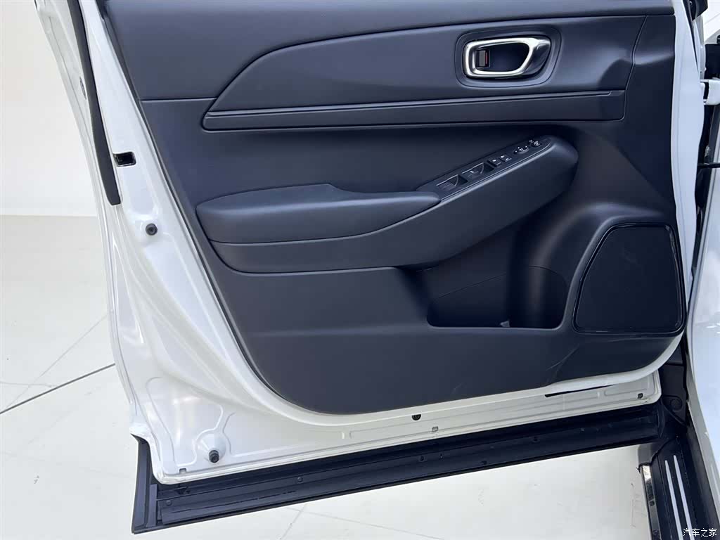 Honda Vezel, 2023 19