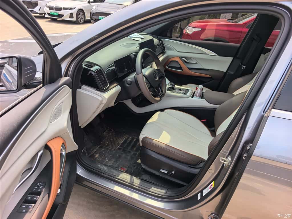 BYD Song, 2022 9