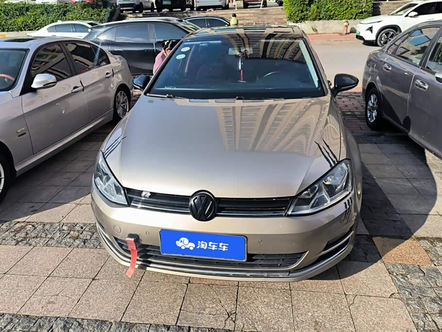 Volkswagen golf
