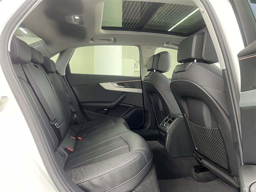 Audi A4L, 2021 10