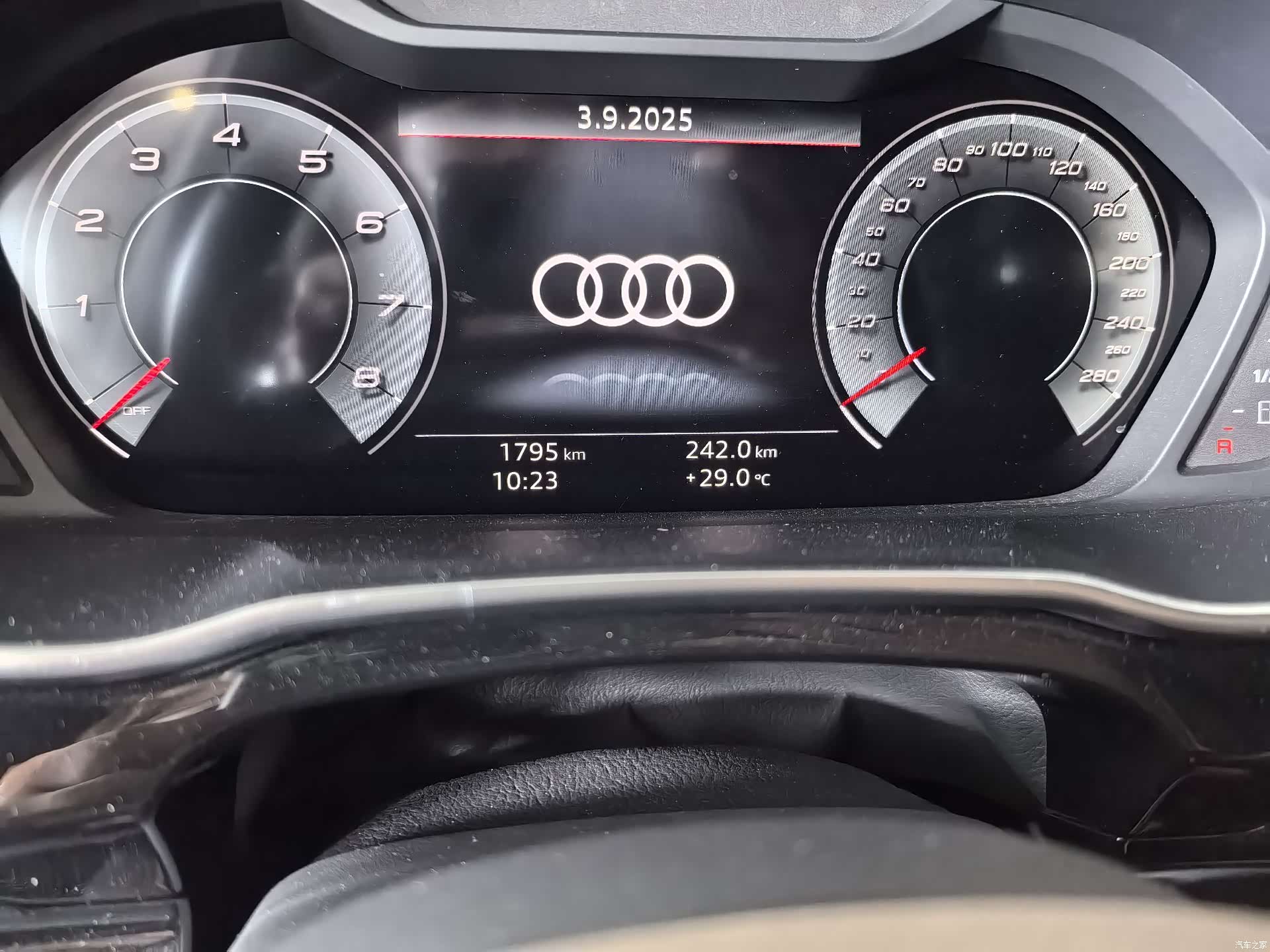 Audi Q3, 2024 10