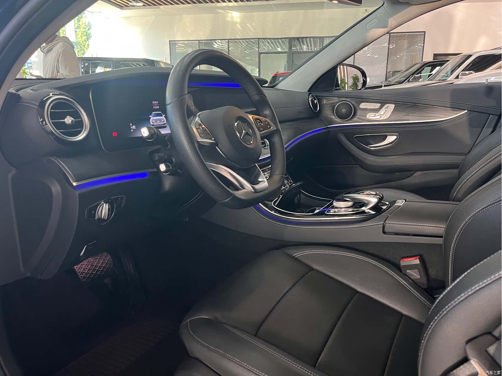 Mercedes-Benz E-Class, 2017 4