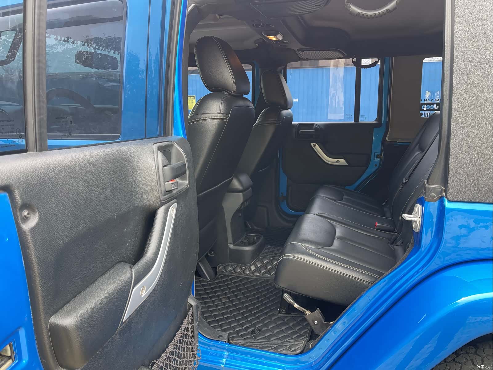 Jeep Wrangler, 2016 все фото