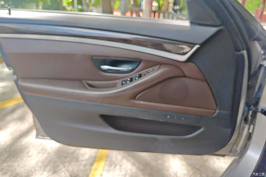 BMW 5 Series, 2018 7