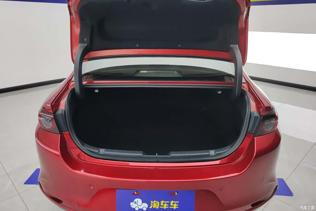 Mazda Mazda3, 2020 4