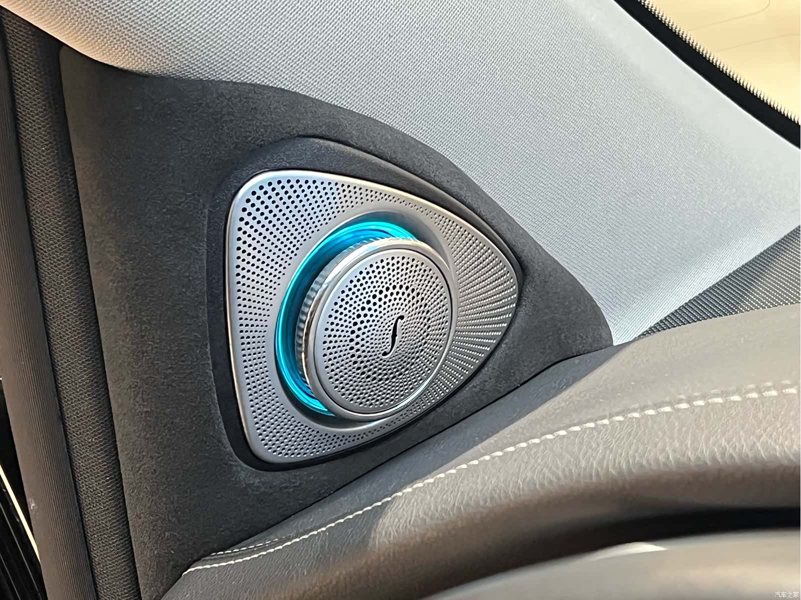 Mercedes-Benz V-Class, 2021 17