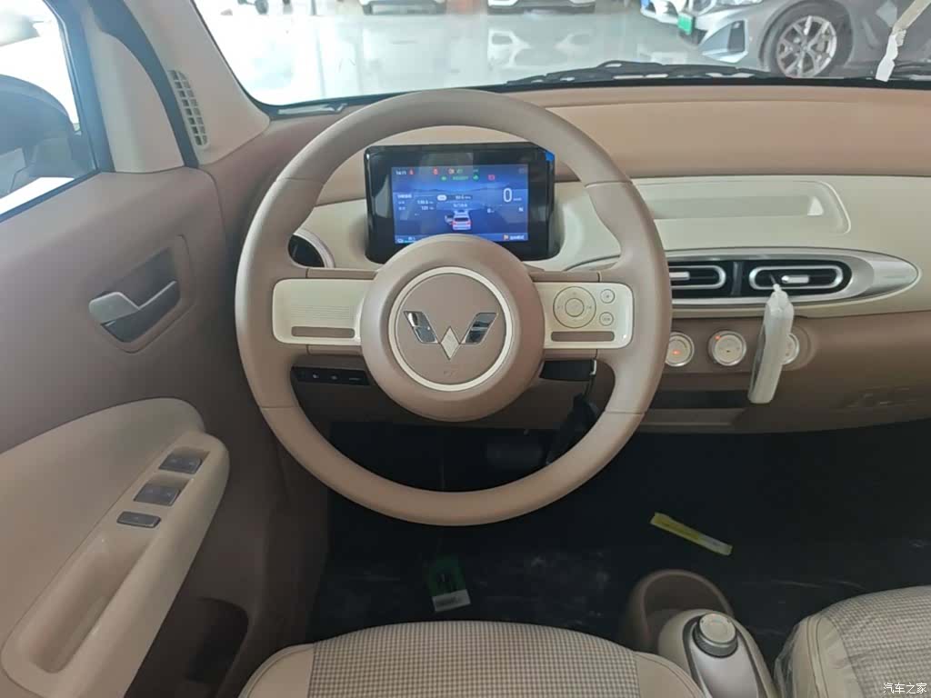 Wuling MINIEV, 2026 11