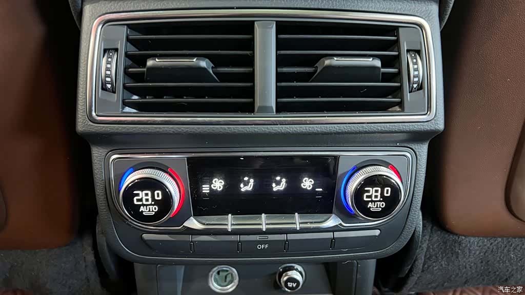 Audi Q7, 2019 13