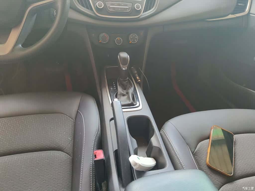 Chevrolet 320, 2018 14