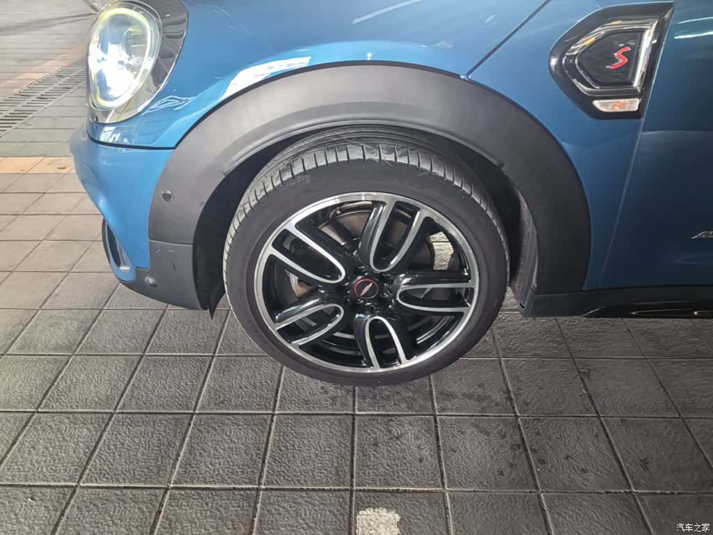 Mini Countryman, 2018 23