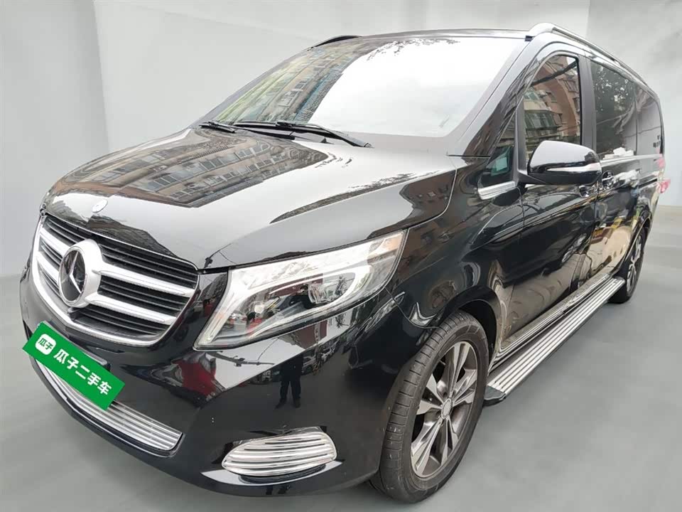 Mercedes-Benz V-class