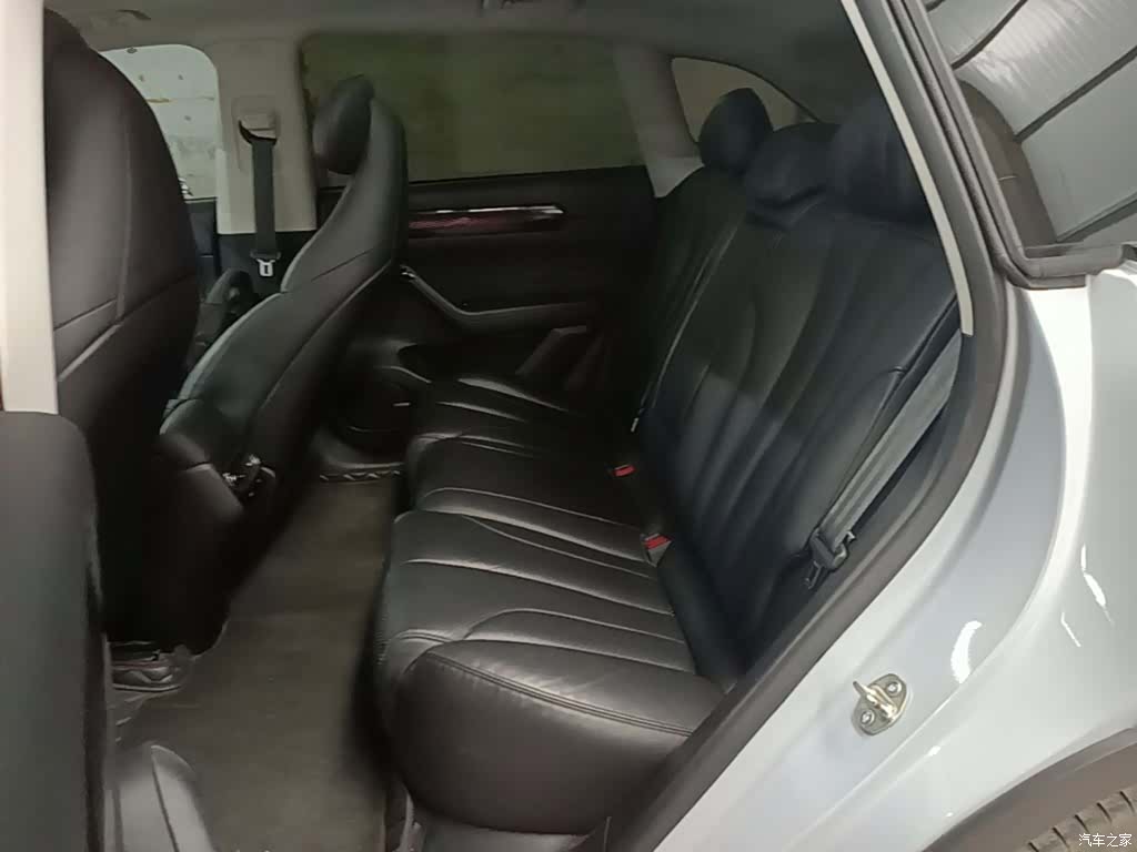 Leapmotor C11, 2022 17