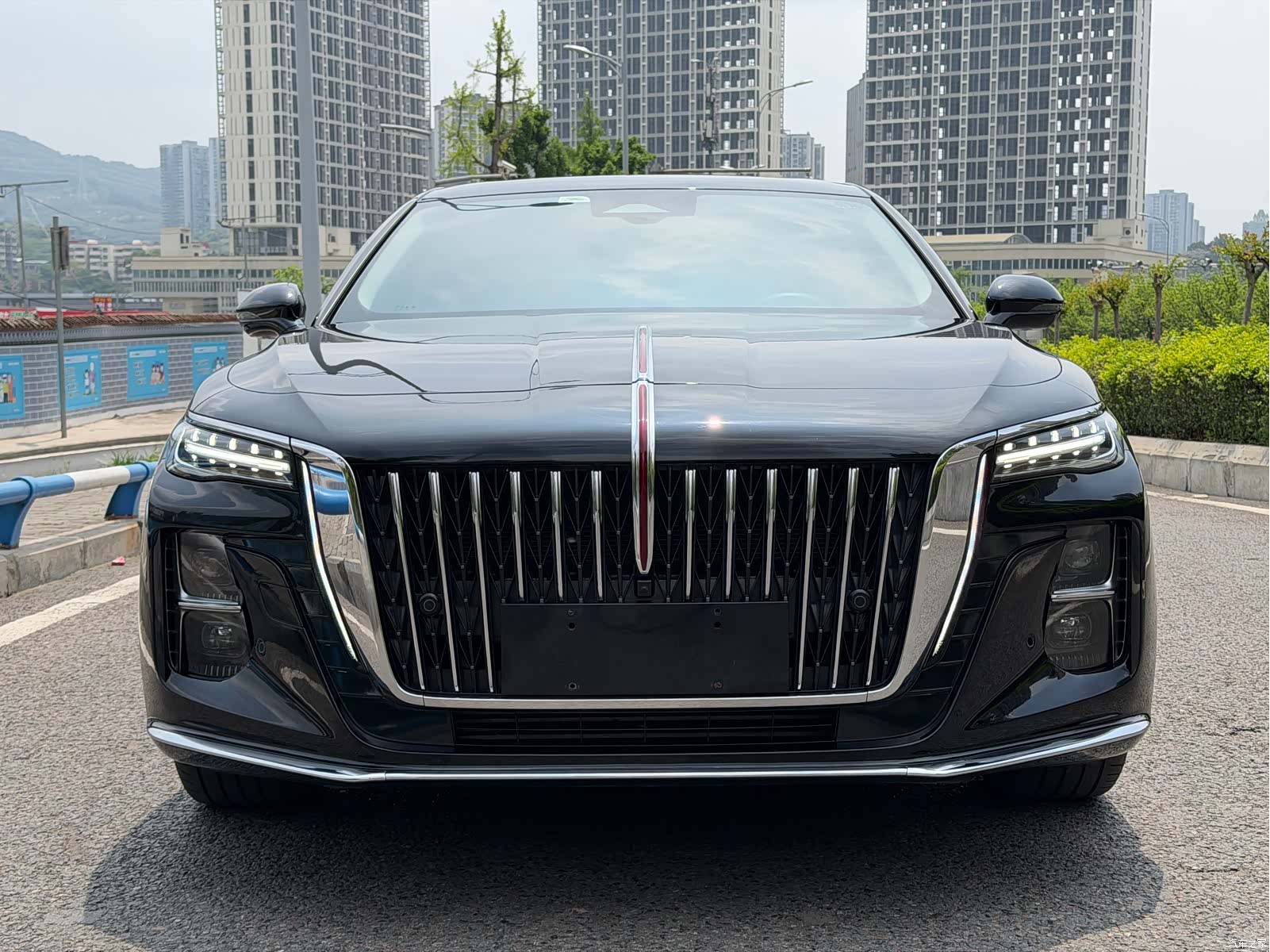 Hongqi H5, 2023 2