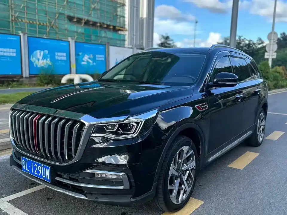 Hongqi HS7