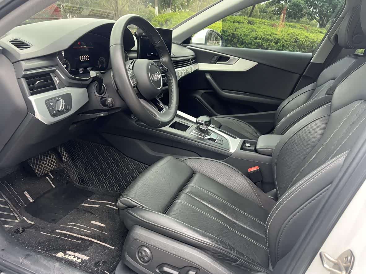 Audi A4L, 2021 8
