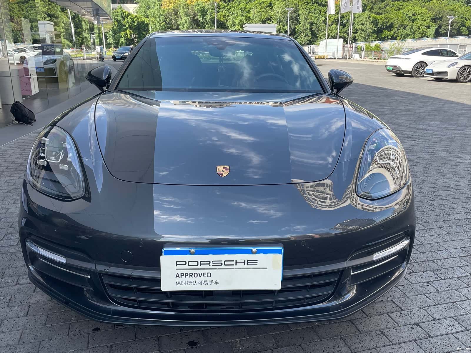 Porsche Panamera, 2018 2
