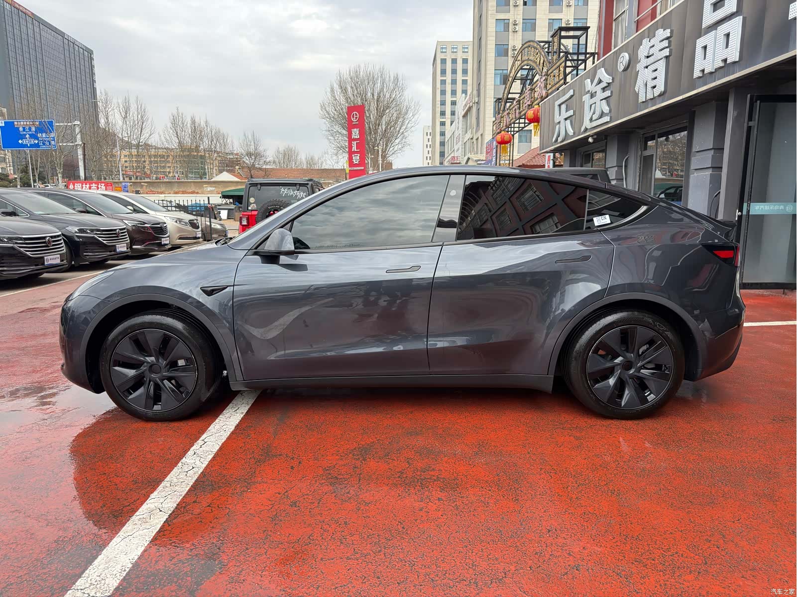 Tesla Model Y, 2024 3
