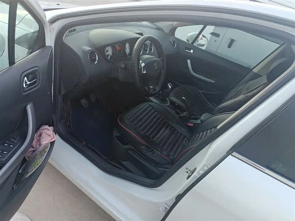 Peugeot 408 Peugeot 408