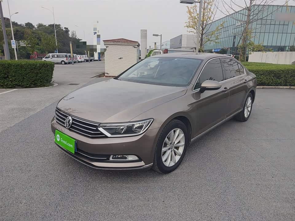 Volkswagen Magotan