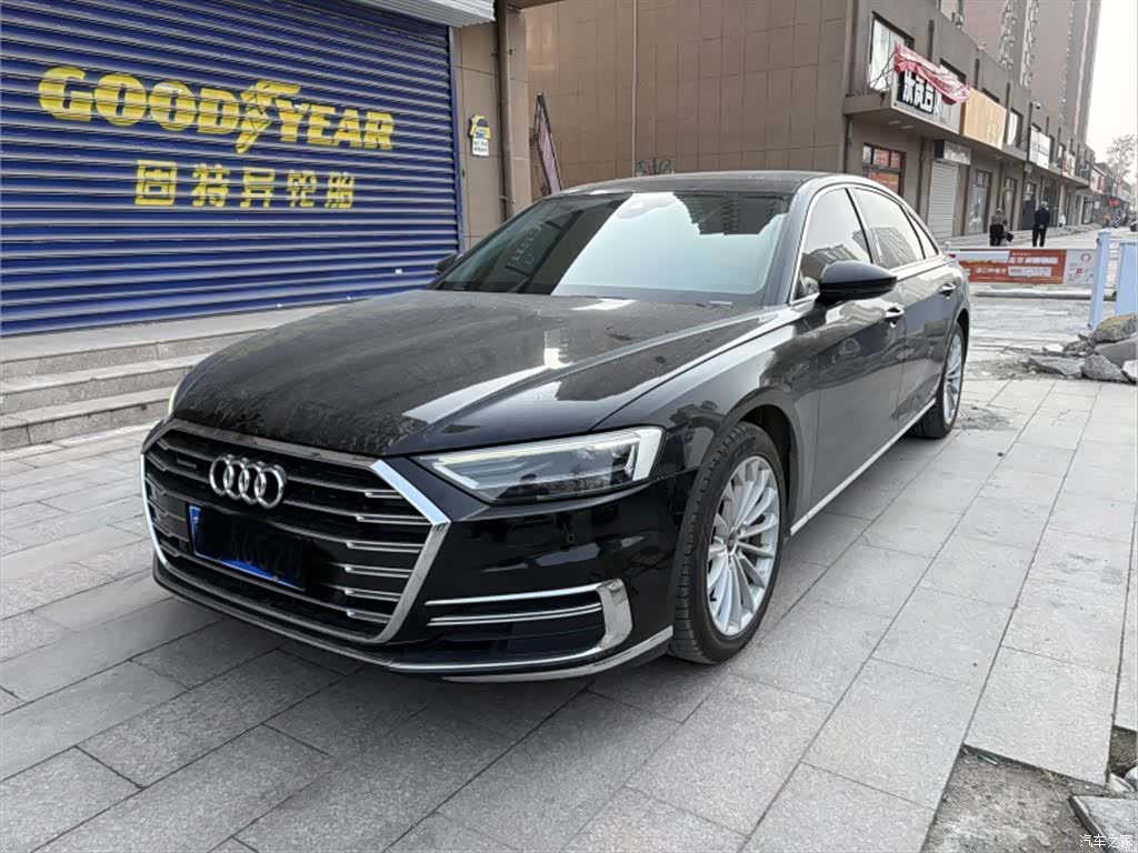 Audi A8L, 2021 2
