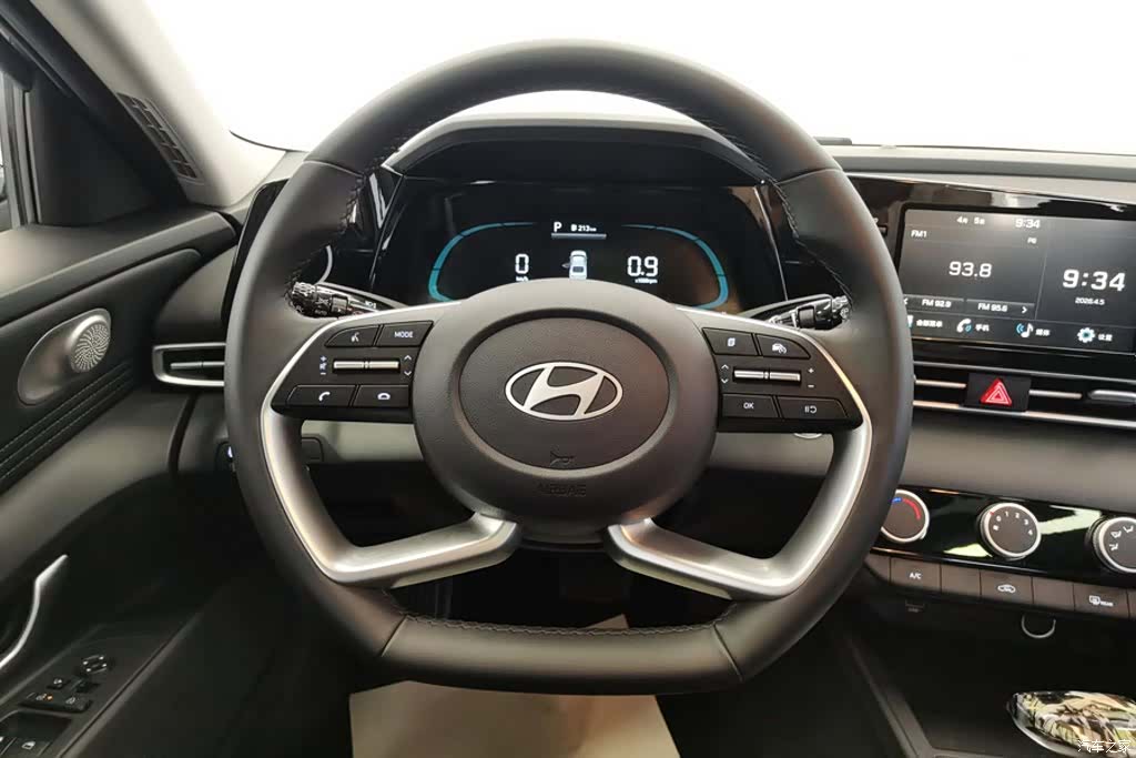 Hyundai Elantra, 2024 15