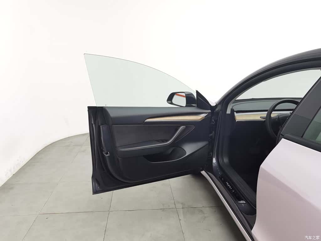 Tesla Model 3, 2021 8