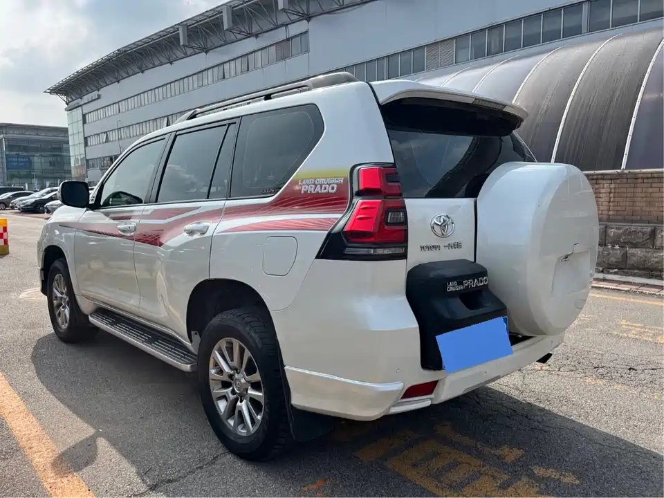Toyota Prado
