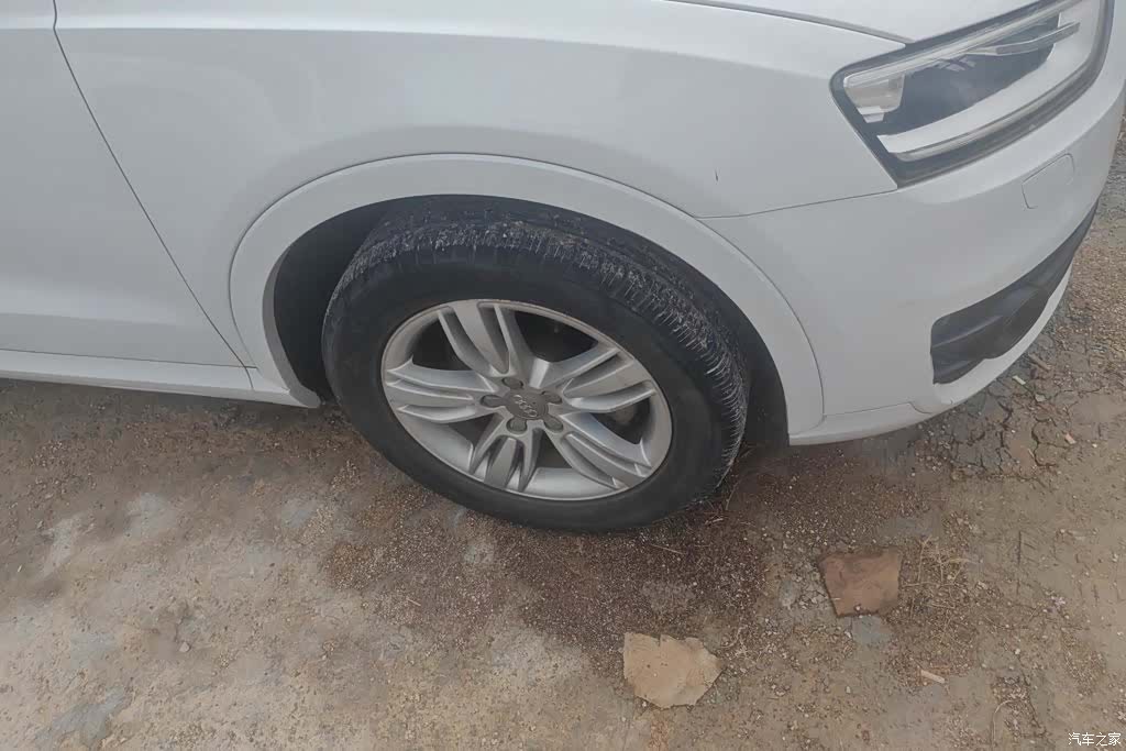 Audi Q3, 2014 6