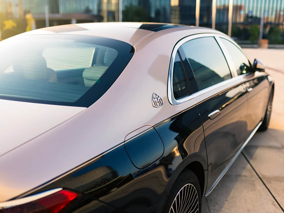 Mercedes-Benz Maybach S-class